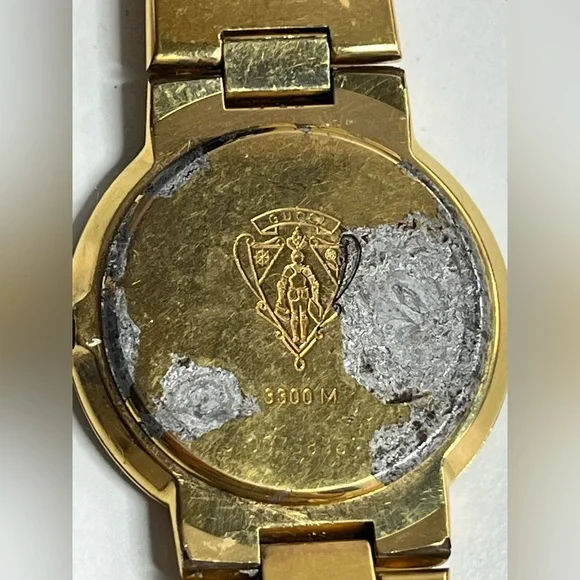 Classic GUCCI 3300 M 18K Gold Plated champagne dial; Men’s watch.